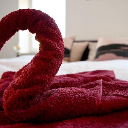 Gemuetliches Appartement Mit Netflix, Nespresso Und Boxspringbett اوغسبورغ المظهر الخارجي الصورة