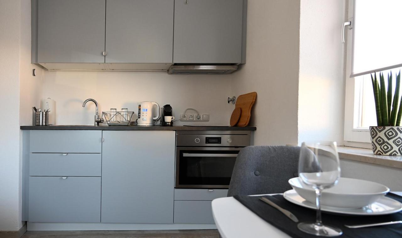Gemuetliches Appartement Mit Netflix, Nespresso Und Boxspringbett اوغسبورغ المظهر الخارجي الصورة